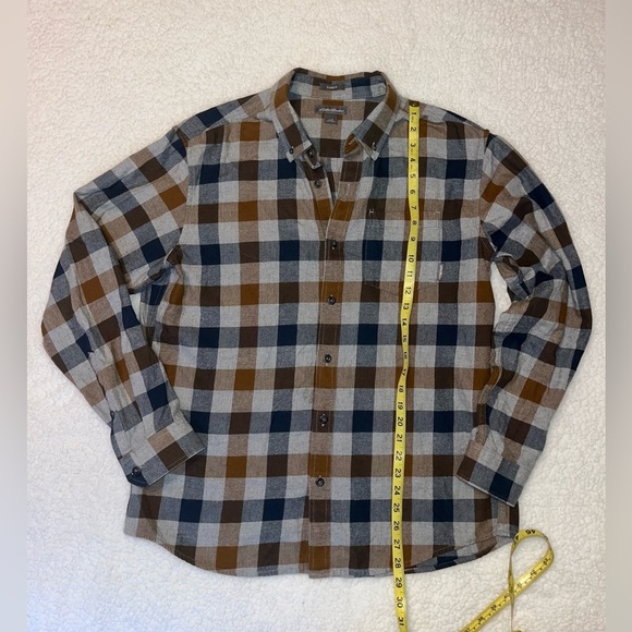 Eddie Bauer Plaid Flannel Button Down Classic Fit Shirt Blue Brown Men’s Large - Picture 4 of 6